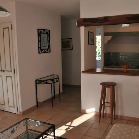 Couette-café Bastide De L'avelan Grimaud
