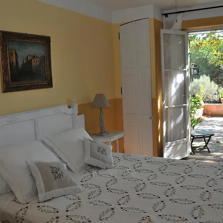 Bastide De L'avelan Panzió Grimaud